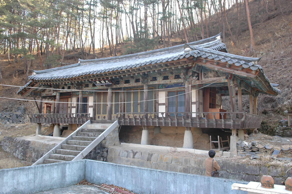 진주 용산사대웅전(晋州 龍山寺大雄殿) 추가이미지 1