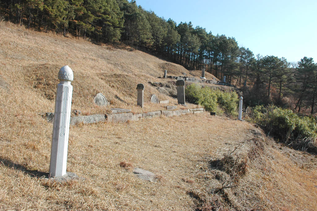 진주 이곡리 조숙기 묘역